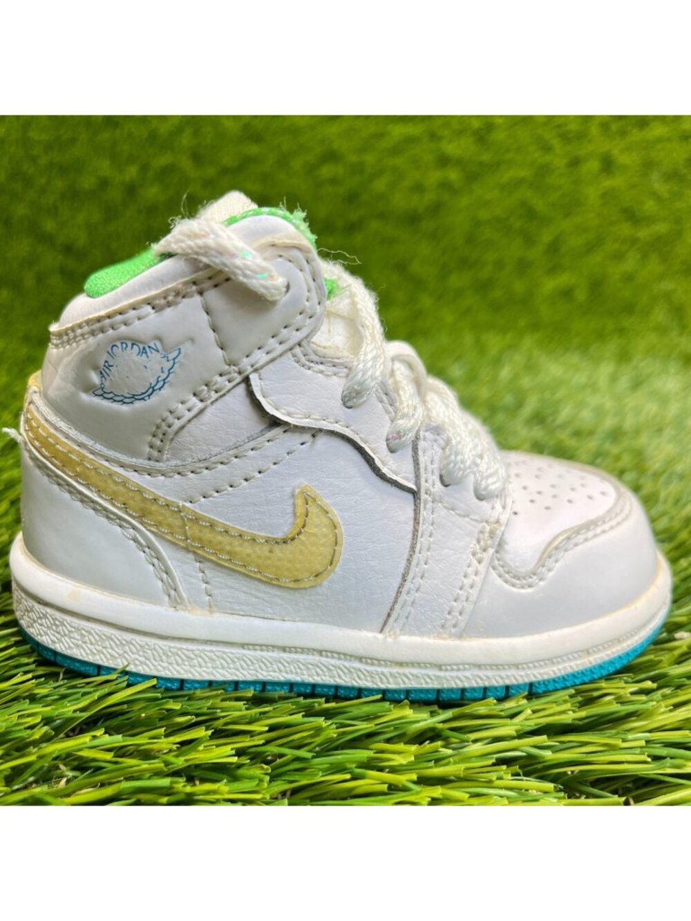 Nike Air Jordan 1 Retro‎ High OG Toddler Size 4C White Athletic Shoes Sneakers